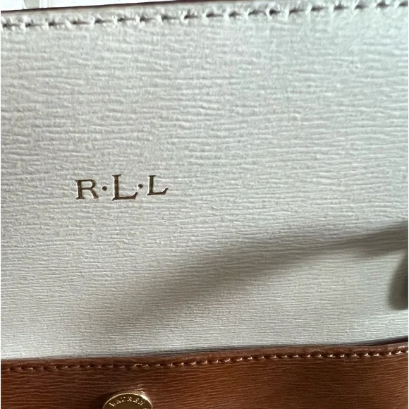 Brown/black shoulder bag. - Picture 2 of 12